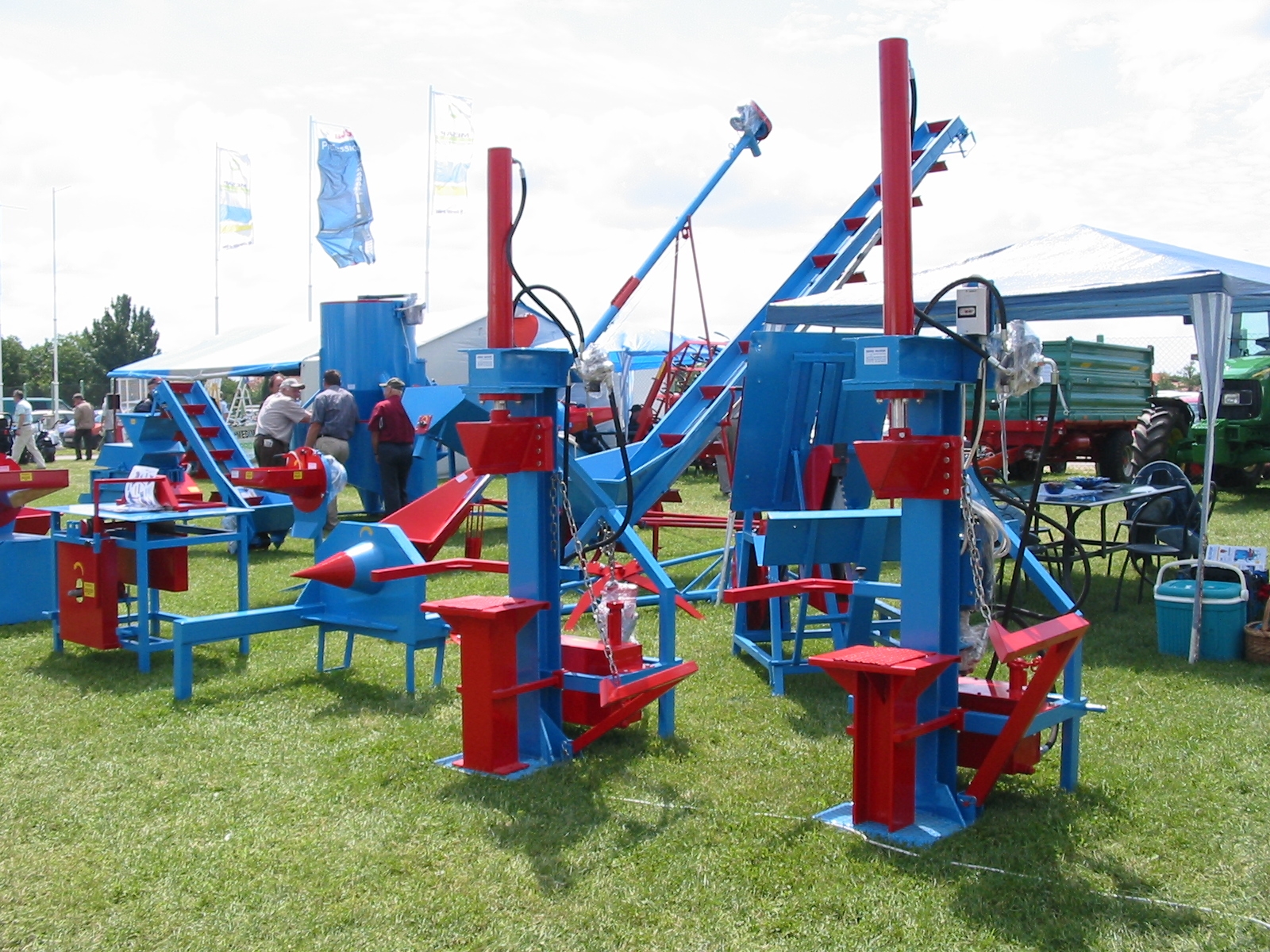 Galerija slika - šumarski strojevi