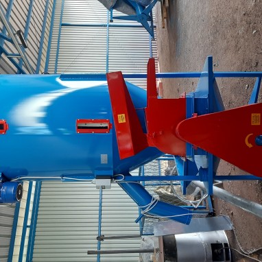 Mješaona okomita od 500-1500kg zapremine s mlinom na kardan