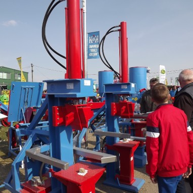 Galerija slika - šumarski strojevi