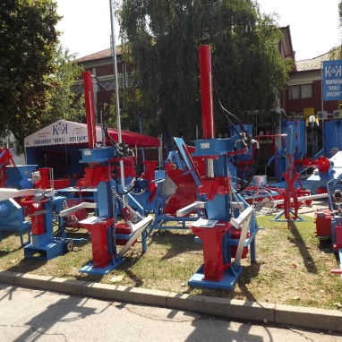 Galerija slika - šumarski strojevi