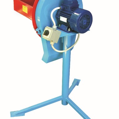 Mlin tronožac s 1,5 kw motorom kapac.200kg-h